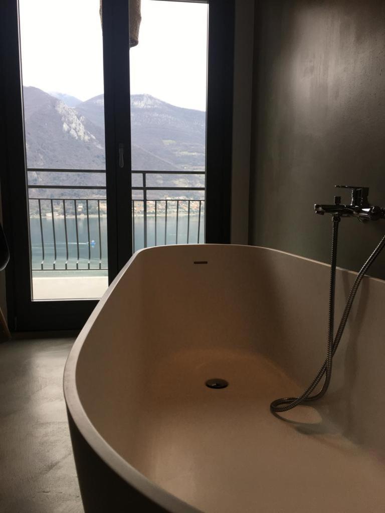 קלוזאנה סול לאגו Casitamia B&B מראה חיצוני תמונה